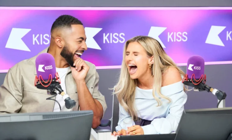 Tyler West and Chloe Burrows get KISS breakfast