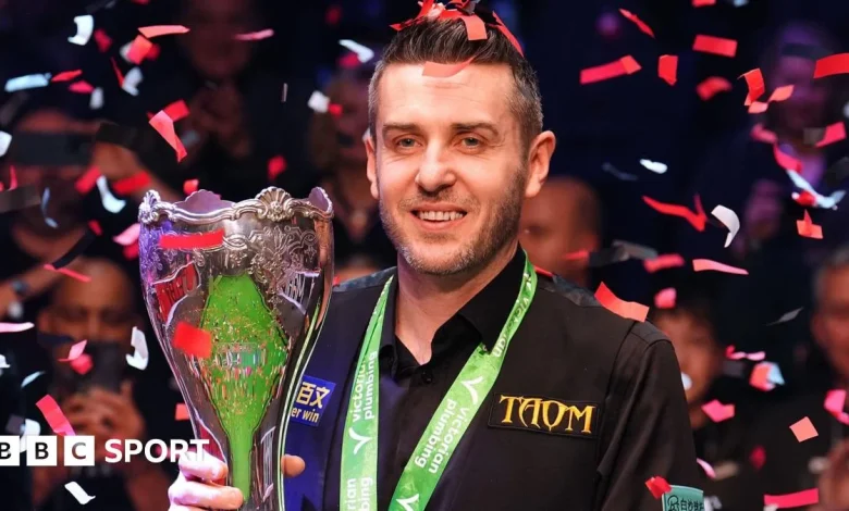 UK Championship 2025: Mark Selby takes control of final against Judd Trump