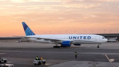 United Airlines flight from Dulles to Tokyo makes emergency landing