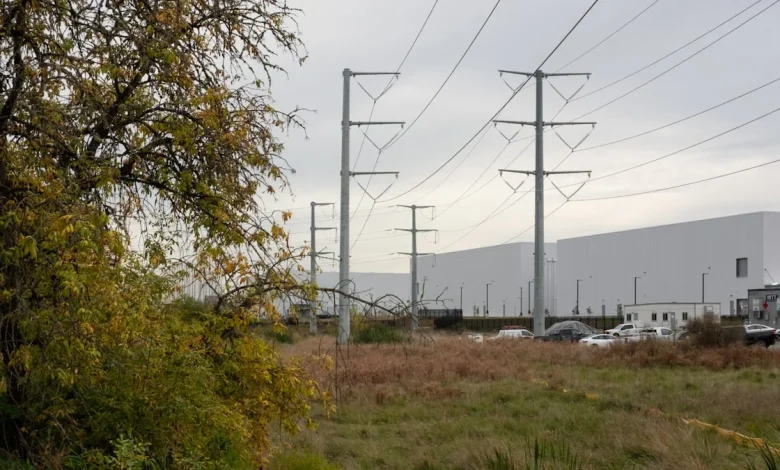 Utility watchdogs accuse PGE of skirting new law meant to make data centers pay for rising demand