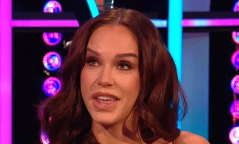 Vicky Pattison breaks down in tears as she opens up on plans to have children