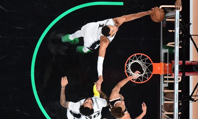 Victor Wembanyama records 100th straight game with at least one block, joining elite company