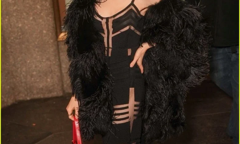 Victoria Beckham Runs Away from Lily Collins in Cute 'Fallon' Backstage Video!