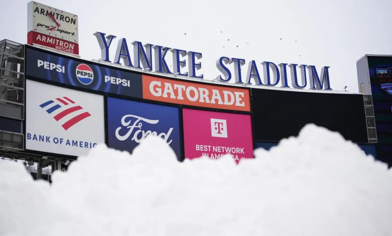 Videos, Photos of Snowy Conditions at Yankee Stadium for PSU-Clemson Pinstripe Bowl