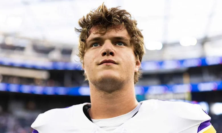 Vikings Lose J.J. McCarthy, Ryan Kelly & Jordan Mason to Injuries at Giants in Week 16