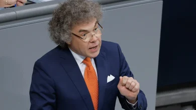 Vorfall im Bundestag: AfD-Politiker wegen Hitlergruß angeklagt