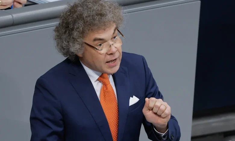 Vorfall im Bundestag: AfD-Politiker wegen Hitlergruß angeklagt