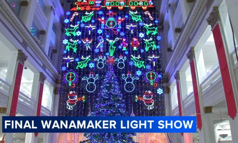 Wanamaker Light Show in Philadelphia draws crowds for final viewing before two‑year hiatus