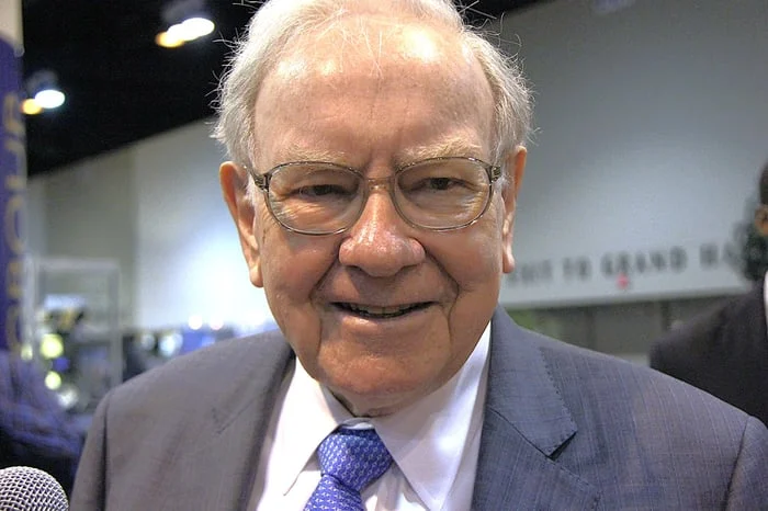 Warren Buffett Has Dumped This ETF He Historically Recommends for Investors. Should Investors Take This as a Warning Sign Going Into 2026?
