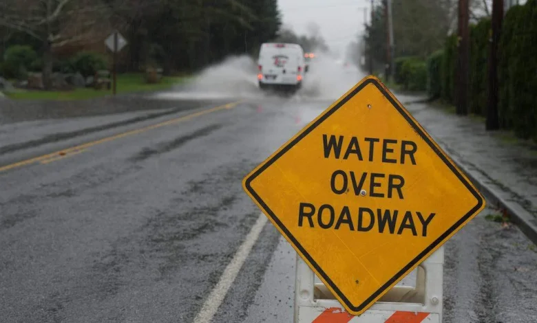 Weather update: Outages, damaging winds, heavy rain aim for Whatcom County