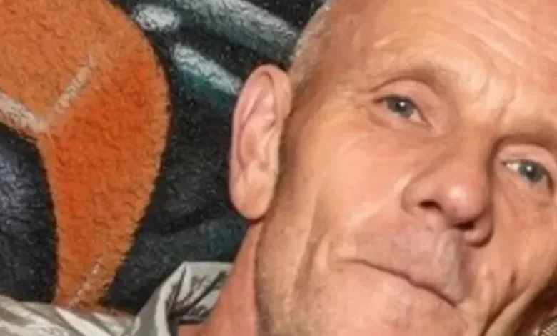 Well-known Bristol football fan died in tragic fall from lamppost putting up flags