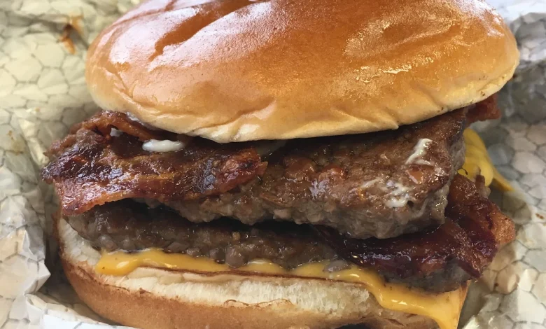 Wendy's in-app deal offers 1-cent bacon cheeseburger