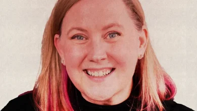 What Rebecca Yarros Watched, Read, and Listened to in 2025