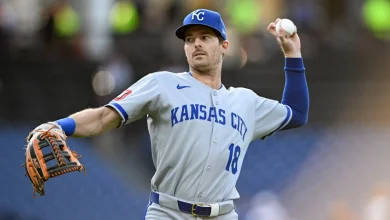 What roles will Robert Suarez and Mike Yastrzemski play for the Braves?