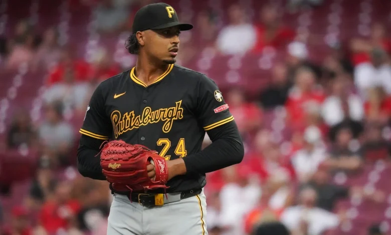 What the experts are saying about Red Sox trade for Johan Oviedo