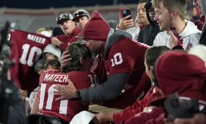 When does CFP bracket come out today? Selection show time, TV channel