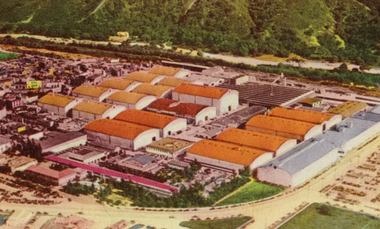 Whether Netflix or Paramount buys Warner Bros., entertainment oligopolies are back – bigger and more anticompetitive than ever