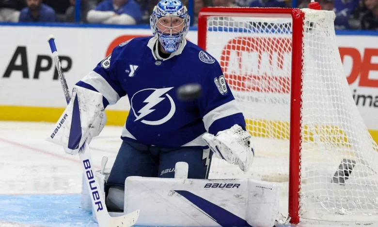 Who are the Vezina Trophy frontrunners this season?