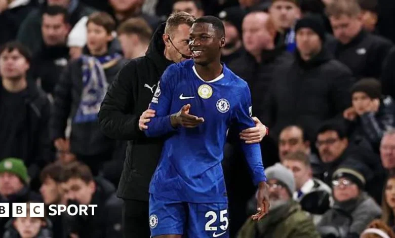 Why Chelsea's Moises Caicdeo was sent off but Tottenham's Rodrigo Bentanur escaped