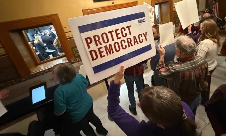 Why Indiana Republicans are resisting Trump’s redistricting efforts