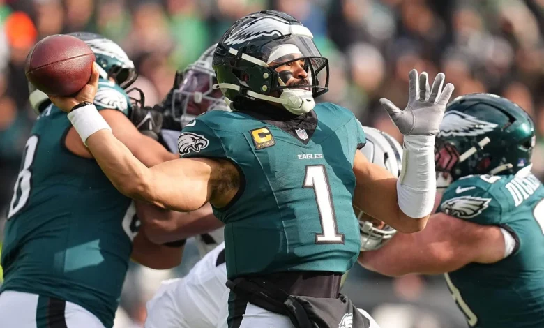 With all eyes on Jalen Hurts, the Eagles QB rebounds in big way vs. Raiders