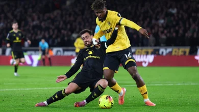 'Worst goal in football history' - Man Utd fans in stitches as Bruno Fernandes scores 'ugliest goal ever seen' vs Wolves