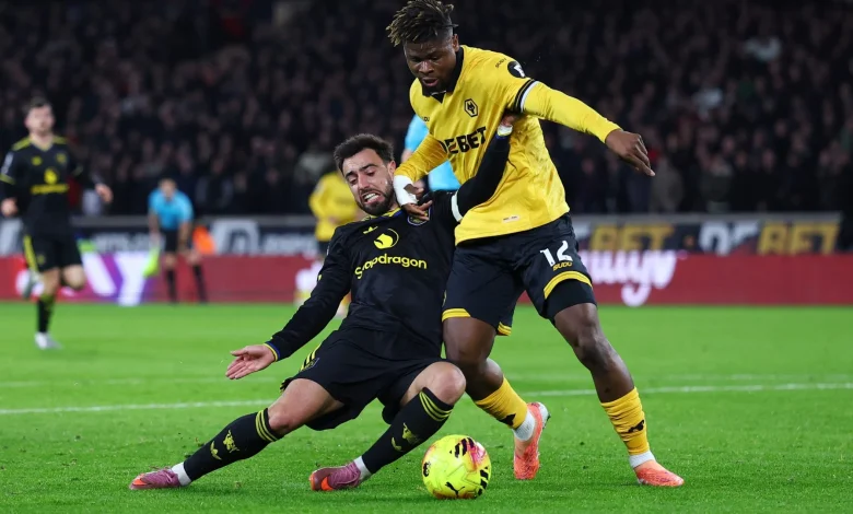 'Worst goal in football history' - Man Utd fans in stitches as Bruno Fernandes scores 'ugliest goal ever seen' vs Wolves