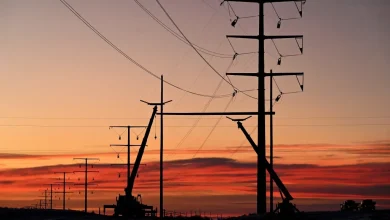 Xcel revises power cut impacts to 52,000 customers amid dry, windy weather in Colorado