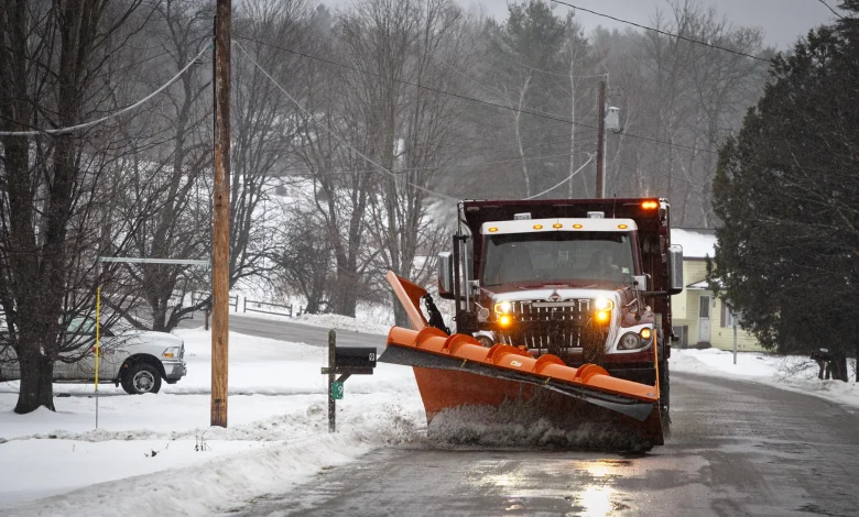Year ends in ice, outages and tricky travel