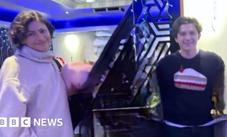 Zendaya and Tom Holland in surprise Leicestershire curry house stop