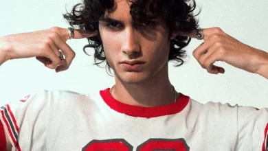 sombr’s Debut Album ‘I Barely Know Her’ Is A Masterclass In Contemporary Pop