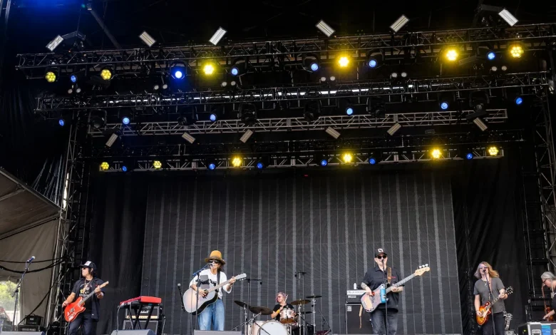 ‘90s rock band to release first new album in 34 years