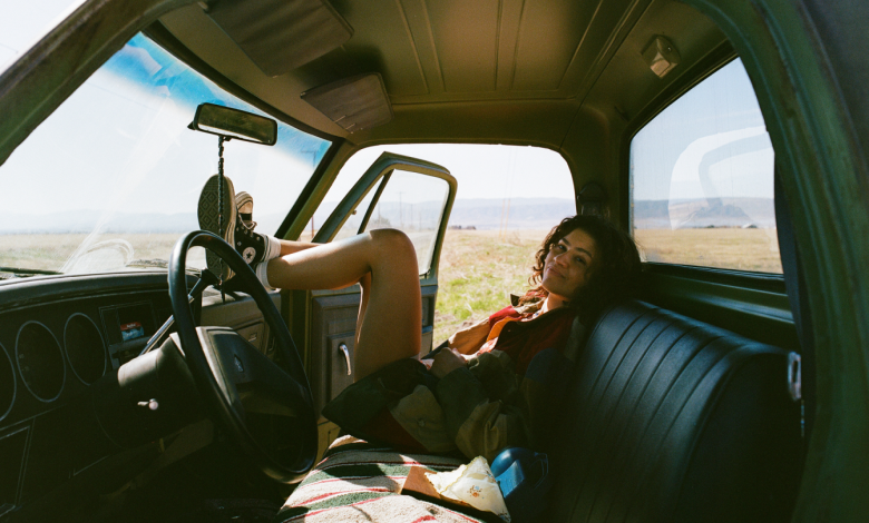 ‘Euphoria’ Drops Enlightening First Look at Main Cast in Season 3’s Time Jump