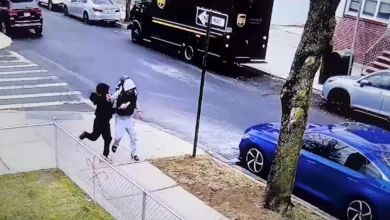 17-year-old charged with murder in fatal slashing of teenager in Woodhaven, Queens