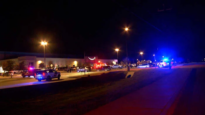 2 injured after shooting in parking lot of far west Bexar County Amazon warehouse
