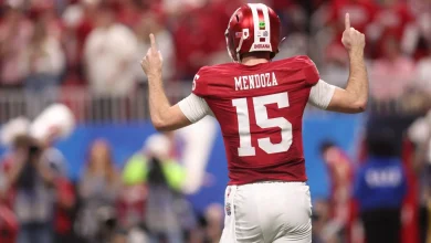 2026 NFL Mock Draft: Updated Jets pick as QB Dante Moore returns to Oregon, Fernando Mendoza No. 1 to Raiders