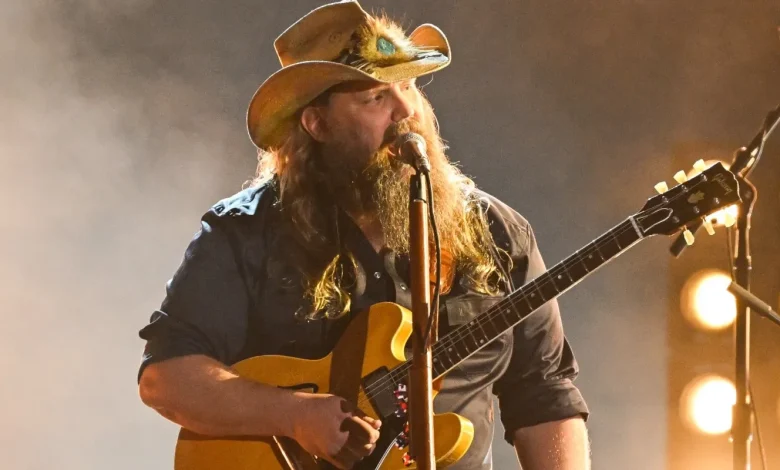 4 Chris Stapleton Songs That Are Stunning Lyrical Masterpieces