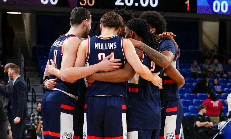 #4 Huskies Visit Xavier On New Year's Eve