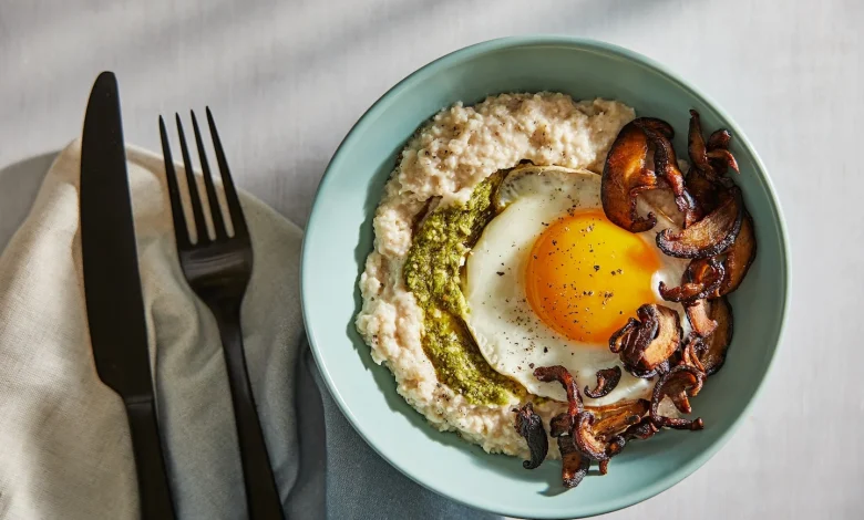 7 healthy breakfast recipes, including oatmeal, pancakes and parfaits