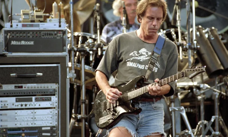 A Look Back at the Laid-Back Style of Bob Weir