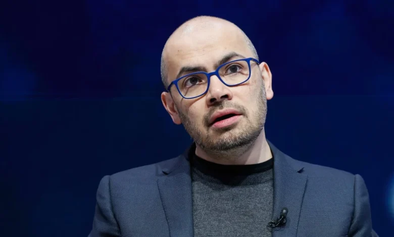 AI labs wage a reputational knife fight at Davos