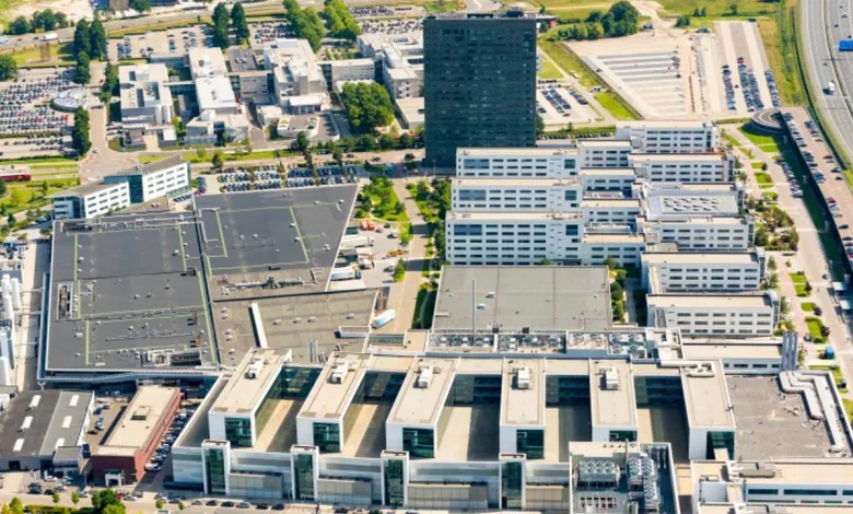 ASML boekt recordomzet en denkt dat die groei alleen maar doorzet