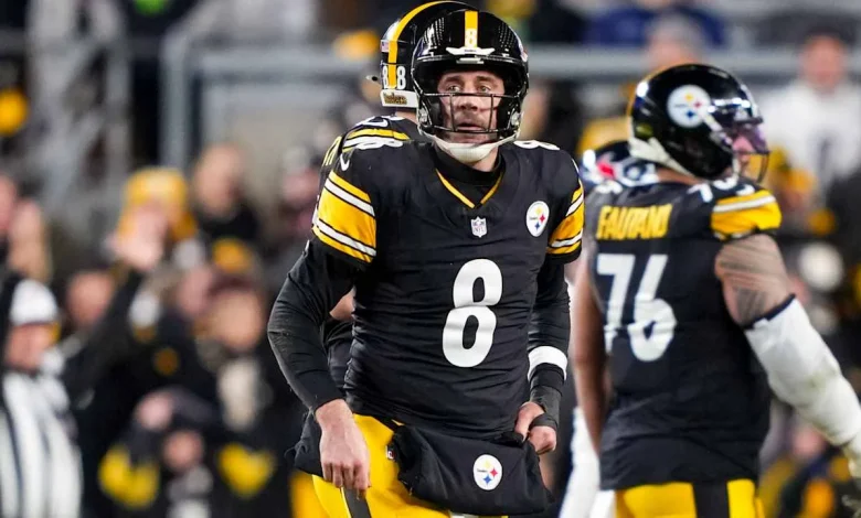 Aaron Rodgers, Mike Tomlin tackle questions on futures after ugly 30-6 playoff loss