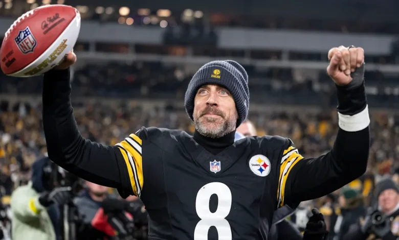 Aaron Rodgers is about to pass Ben Roethlisberger in a major NFL stat