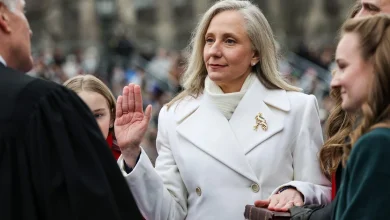Abigail Spanberger sworn in as Virginia's 1st female governor in historic inauguration