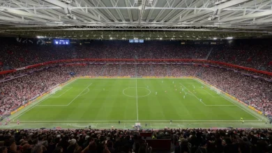 Adepto do Sporting sentiu-se mal no San Mamés e teve de ser retirado da bancada