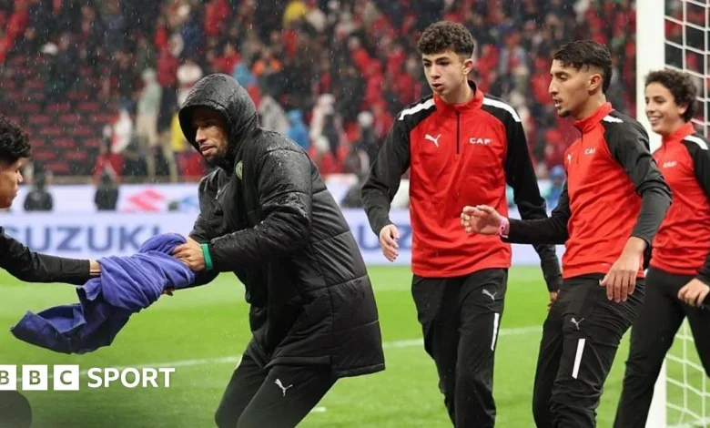 Afcon final: Senegal reserve keeper jokes after Afcon towel scuffles