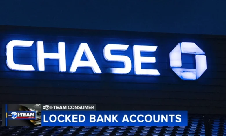 After Lombard man says Chase froze over $40K of his money, River North woman, North Carolina man come forward with similar issue