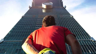 Alex Honnold is climbing Taipei 101 live on Netflix. Is that harder than El Capitan?