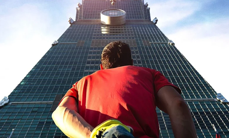 Alex Honnold is climbing Taipei 101 live on Netflix. Is that harder than El Capitan?